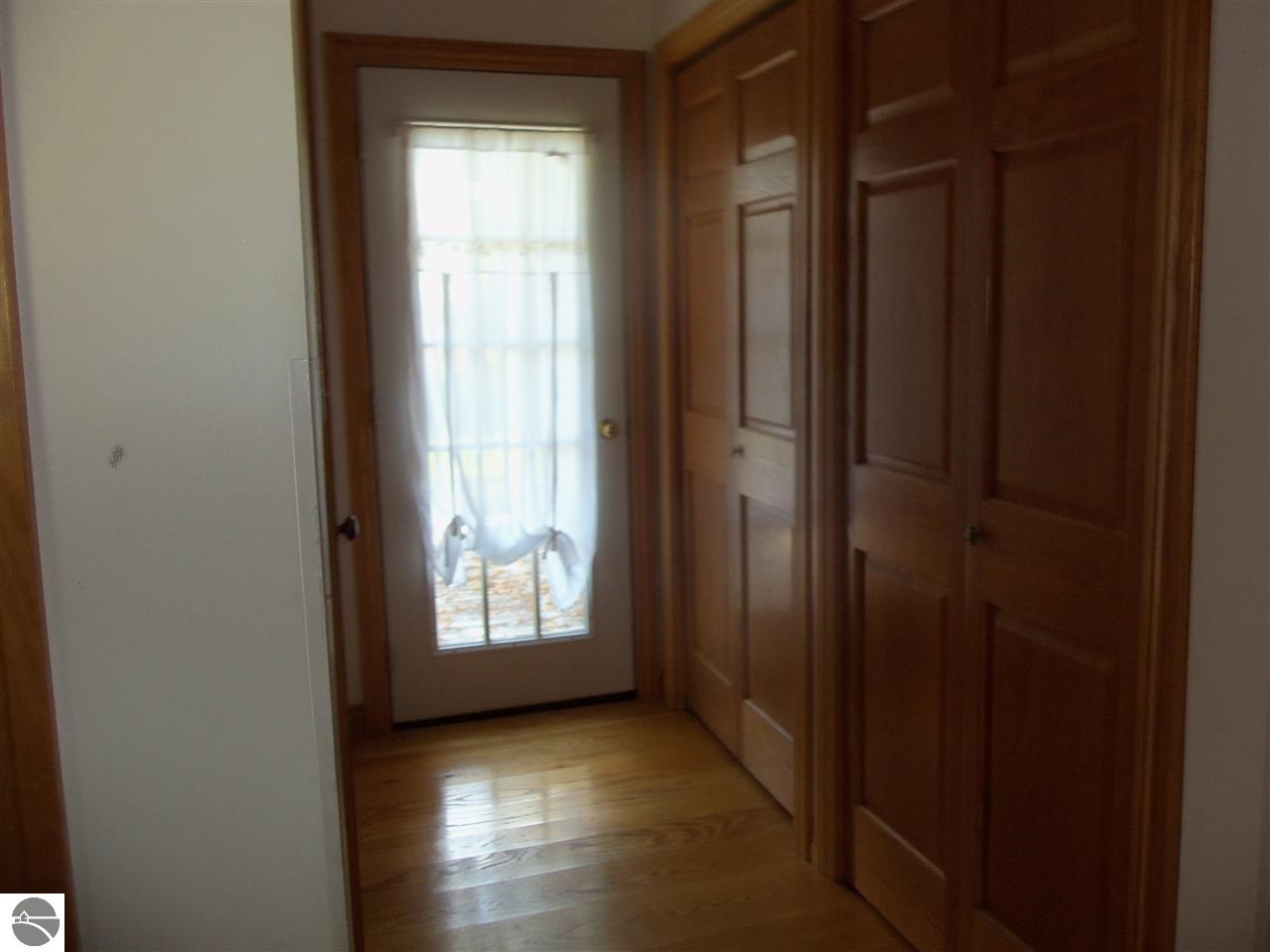 10960 East Wolfe Road Wheeler, MI 48662 - Photo 9 of 40 1790865-8.JPG