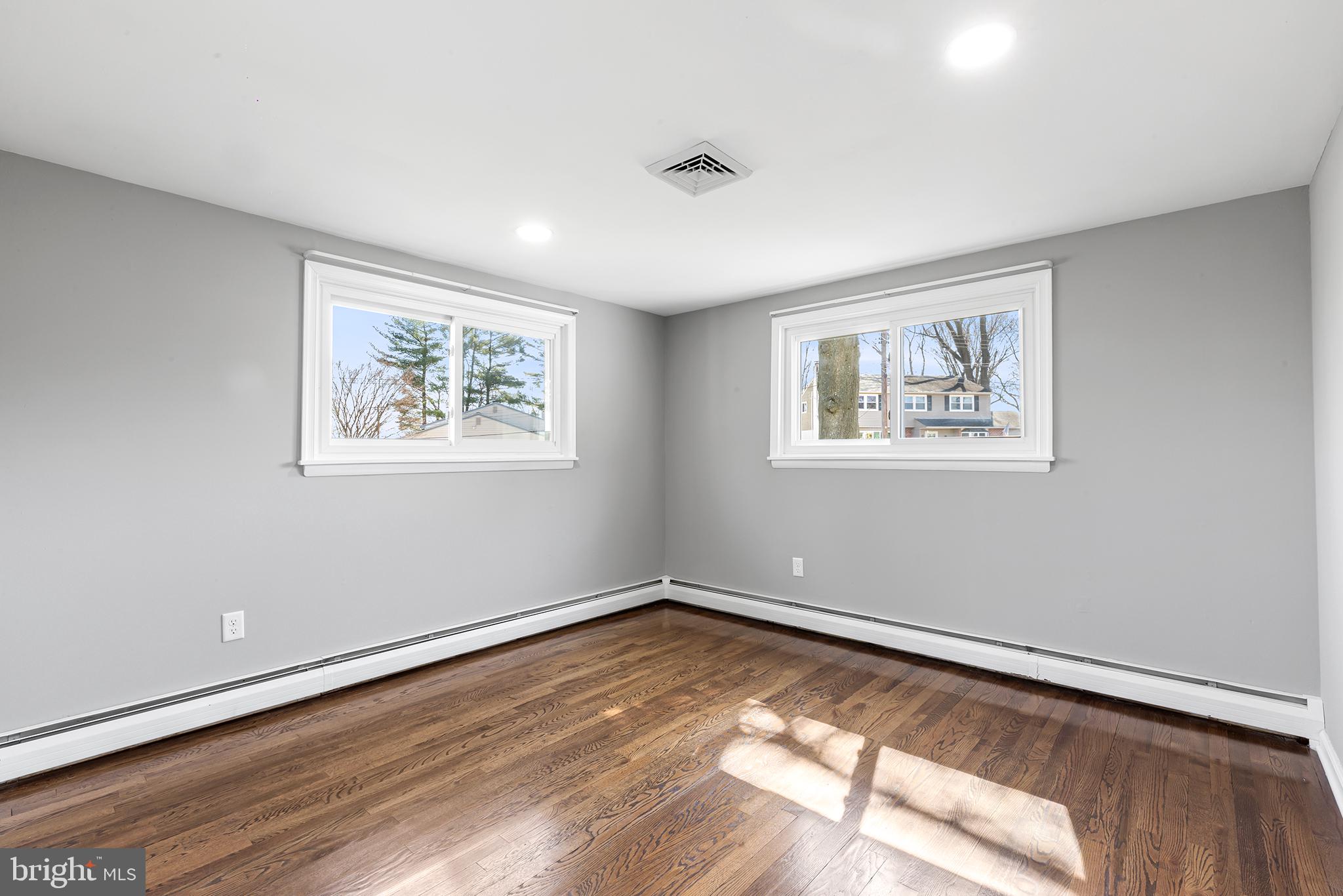 1520 Nevarc Road Warminster, PA 18974 - Photo 32 of 42 Gallery Image 32