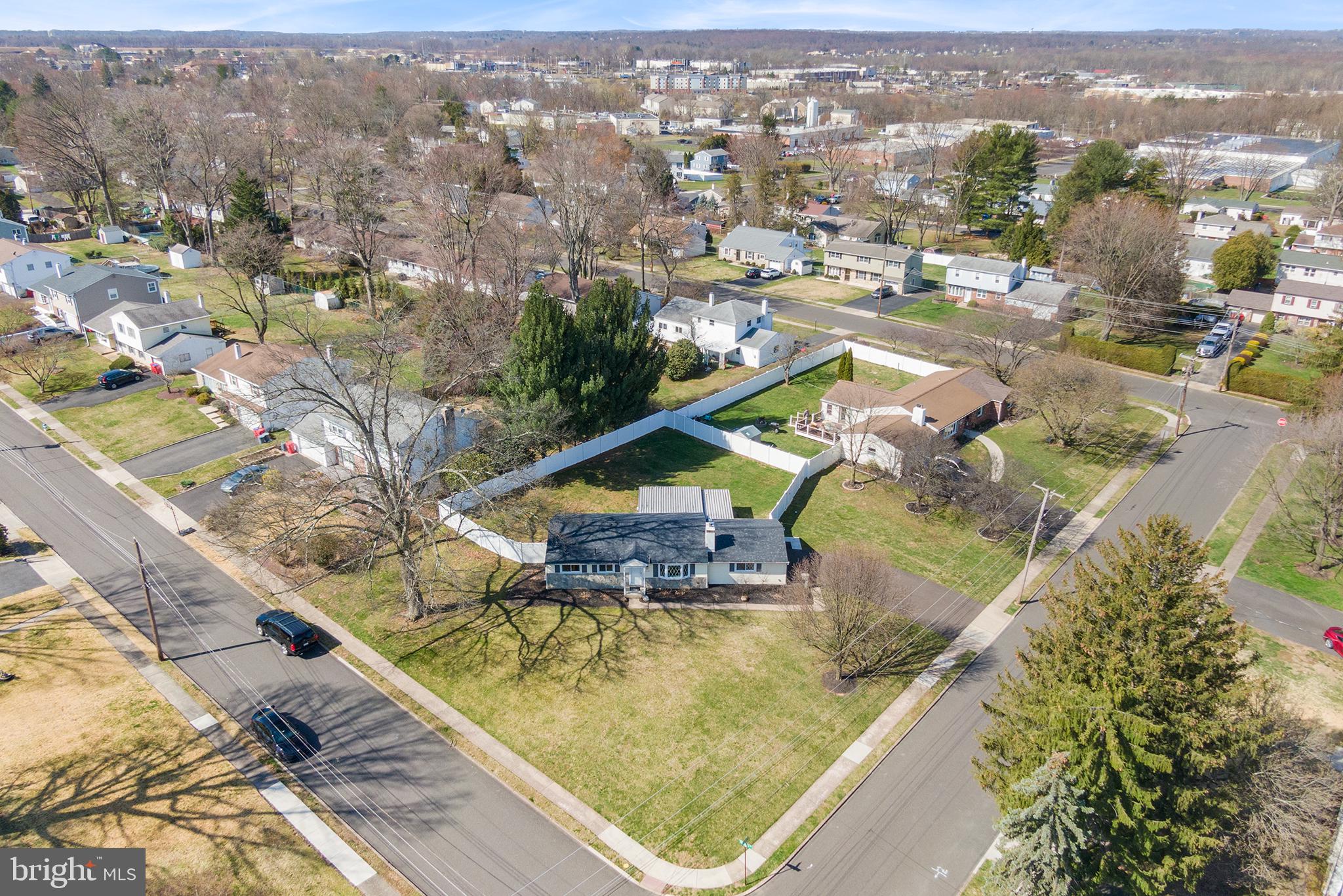1520 Nevarc Road Warminster, PA 18974 - Photo 4 of 42 Gallery Image 4