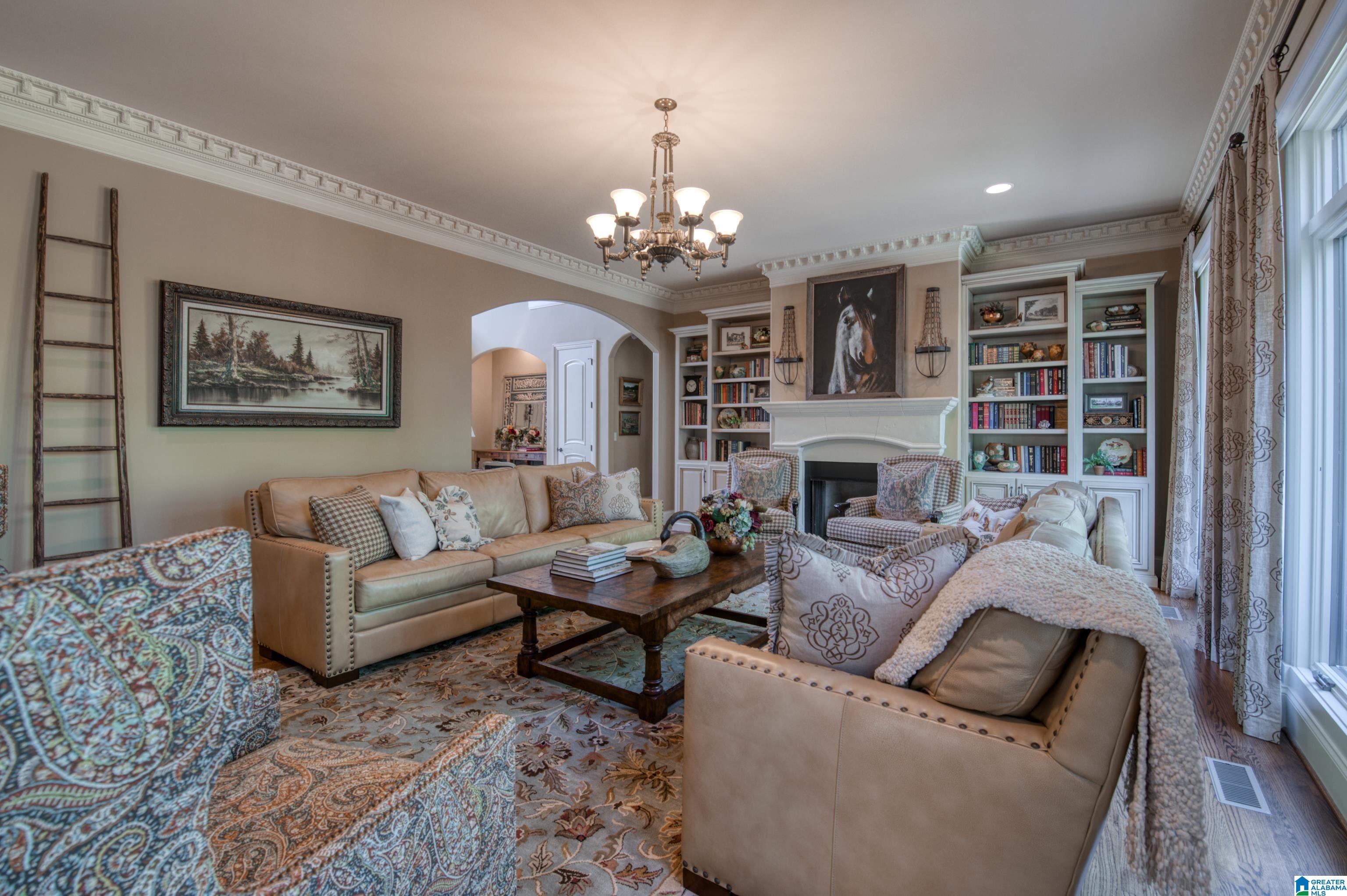 2467 Glasscott Point Birmingham, AL 35226 - Photo 5 of 50