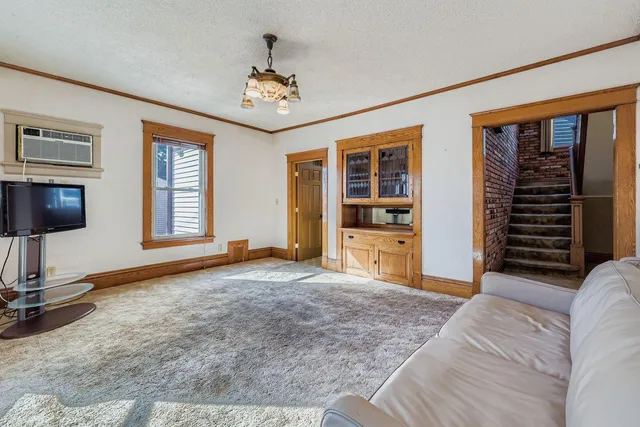 $339,000 | 1118 Marshall Avenue, St. Paul, MN 55104