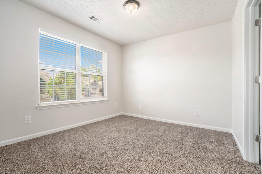 2320 Polaris Way Southwest Atlanta, GA 30331 - Photo 18 of 36