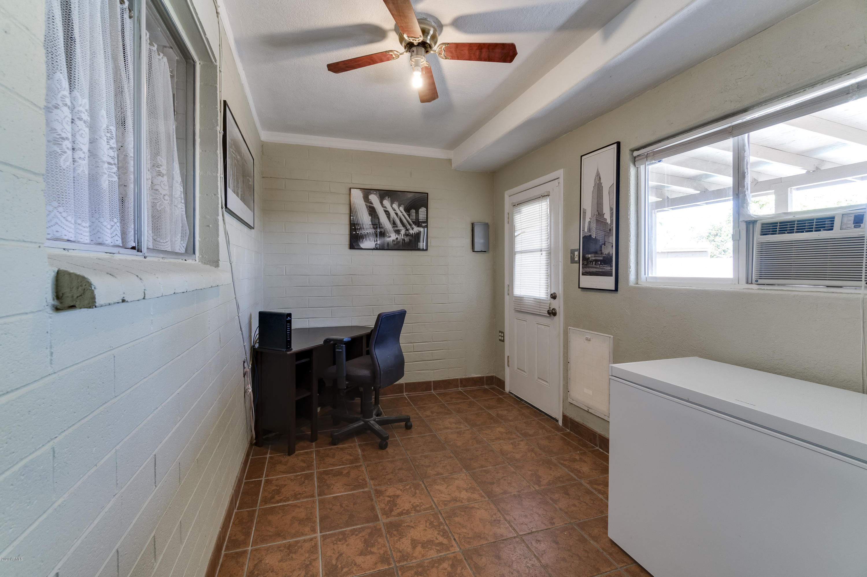 3622 East Wethersfield Road Phoenix, AZ 85032 - Photo 17 of 35 Office enclosed patio