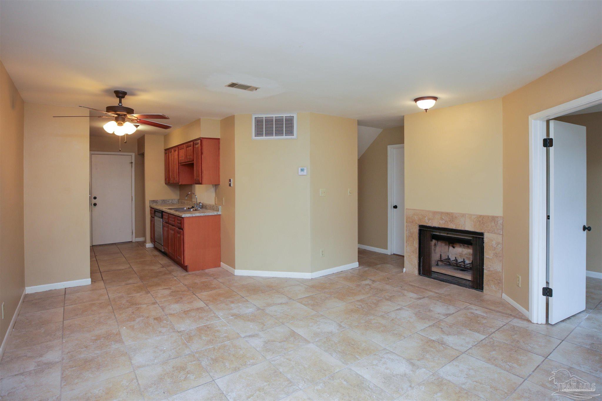 7150 Plantation Road, Unit 312 Pensacola, FL 32504 - Photo 7 of 23