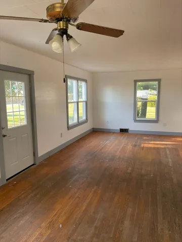 $203,500 | 21446-700 County Road 700 East, Sheffield, IL 61361