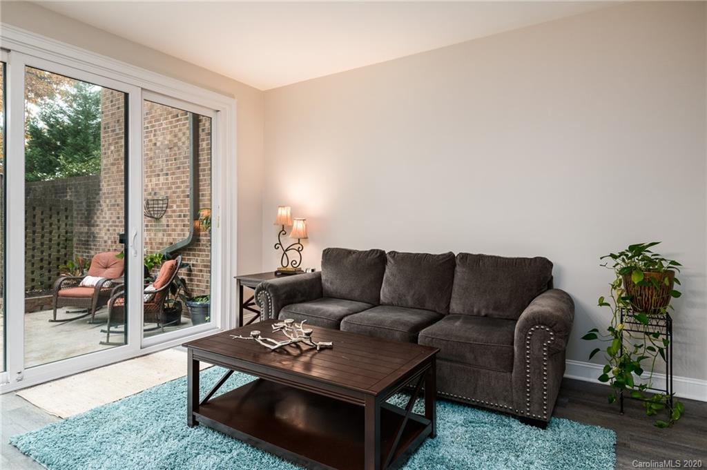 5809 Sharon Road, Unit E Charlotte, NC 28210 - Photo 18 of 48 Gallery Image 18