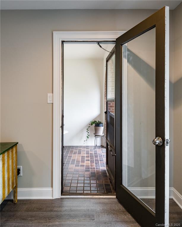 5809 Sharon Road, Unit E Charlotte, NC 28210 - Photo 26 of 48 Gallery Image 26