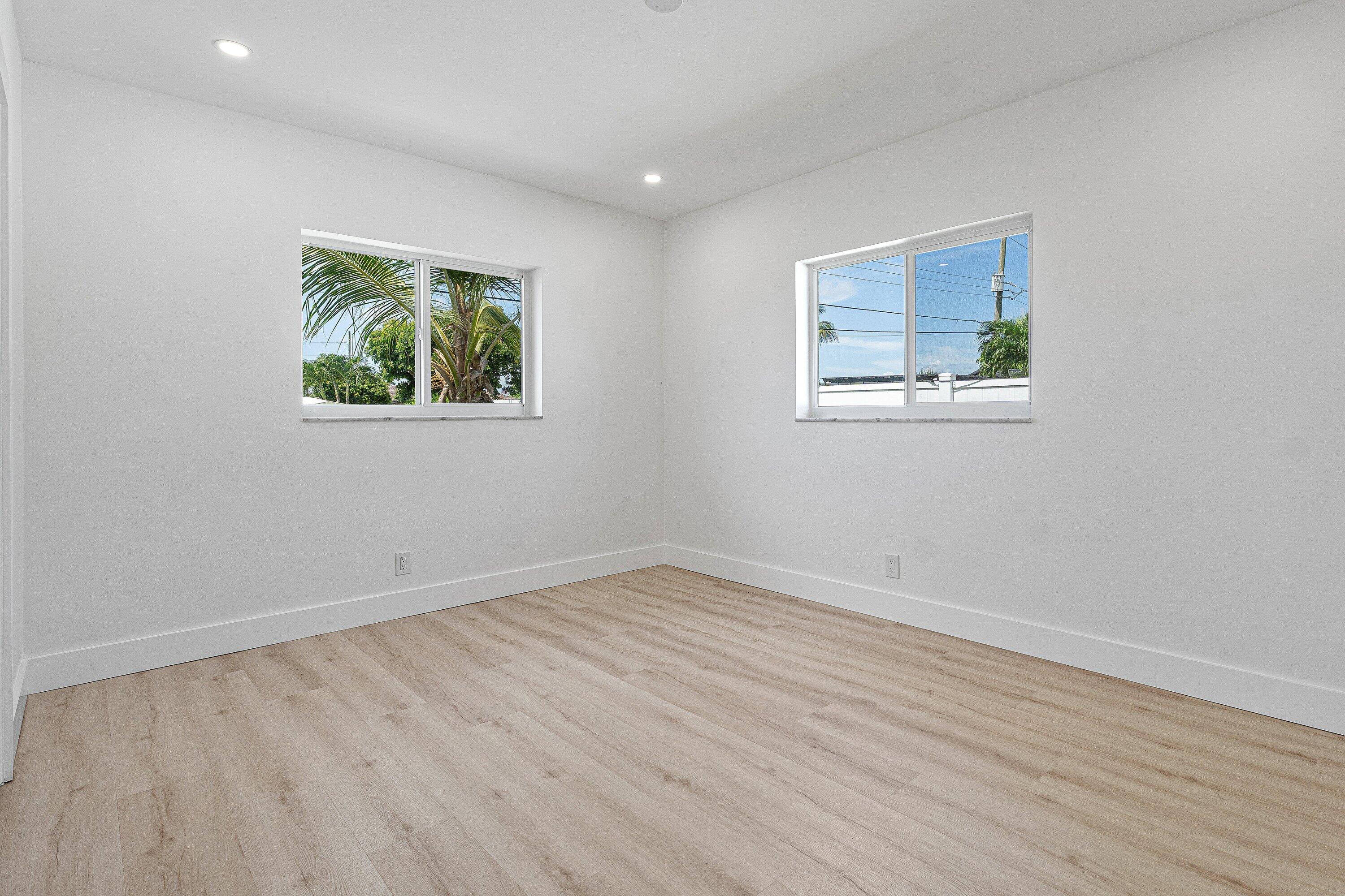 970 Southwest 7th Street Boca Raton, FL 33486 - Photo 18 of 30 021-970Southwest7thStreet-BocaRaton-FL-3