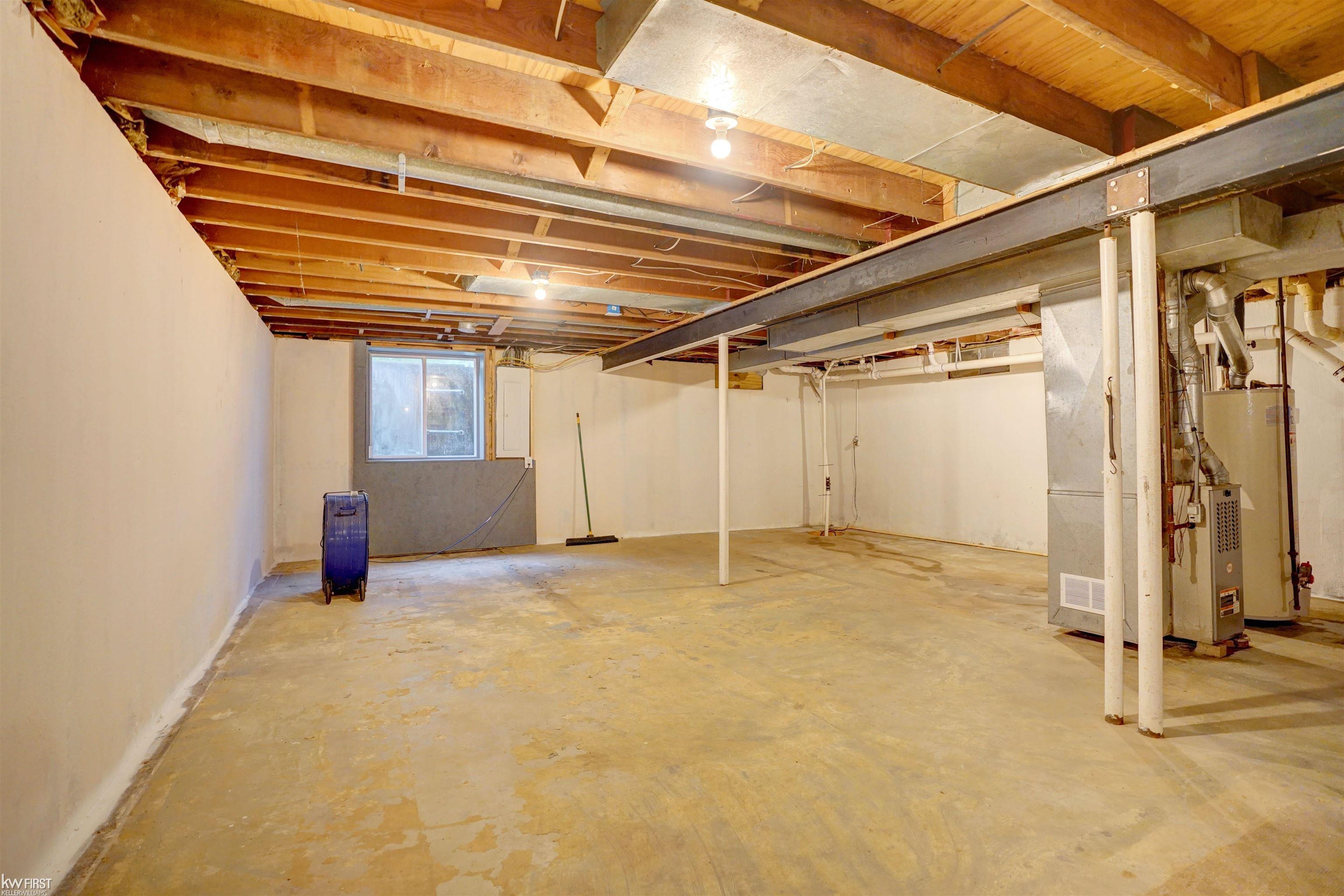 7130 Lapeer Road Davison, MI 48423 - Photo 46 of 81