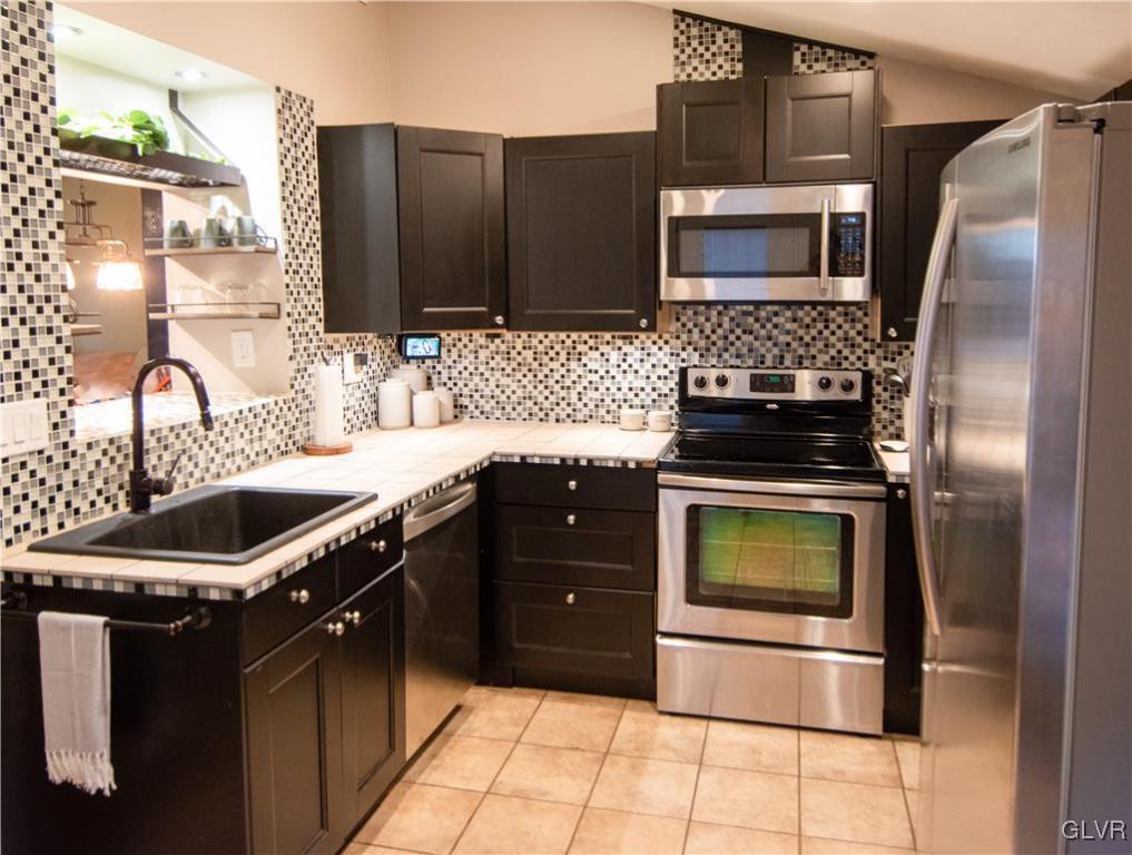4282 Howertown Road Northampton, PA 18067 - Photo 9 of 27 Gallery Image 9