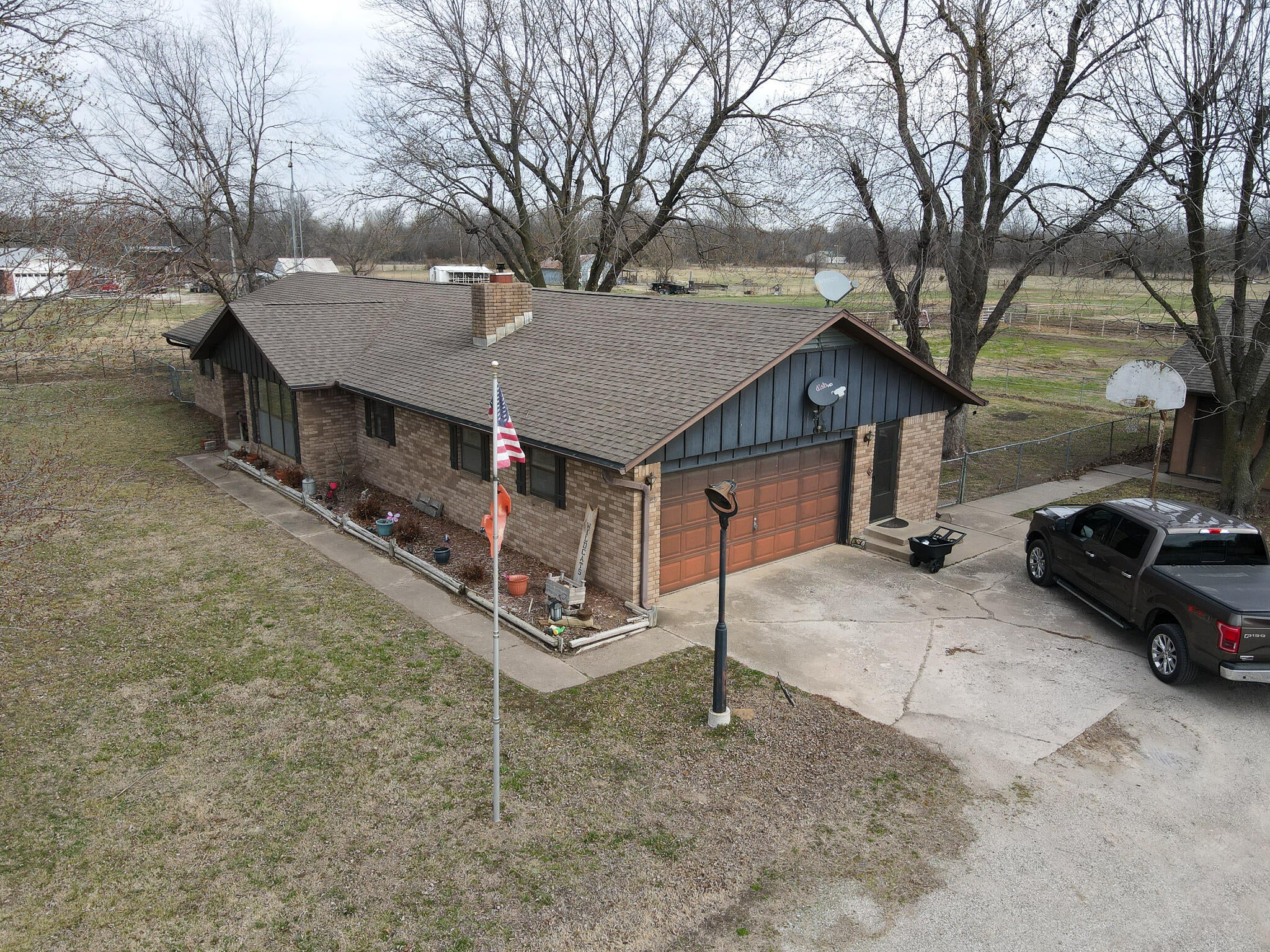 10700 South 530 Road Miami, OK 74354 - Photo 26 of 27 Gallery Image 26