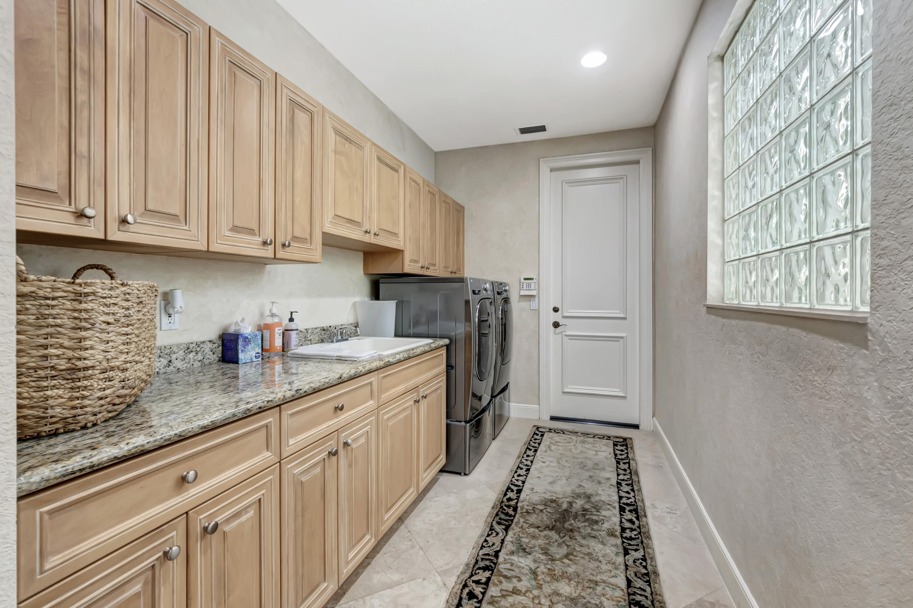 6456 Enclave Way Boca Raton, FL 33496 - Photo 24 of 85 Laundry Room