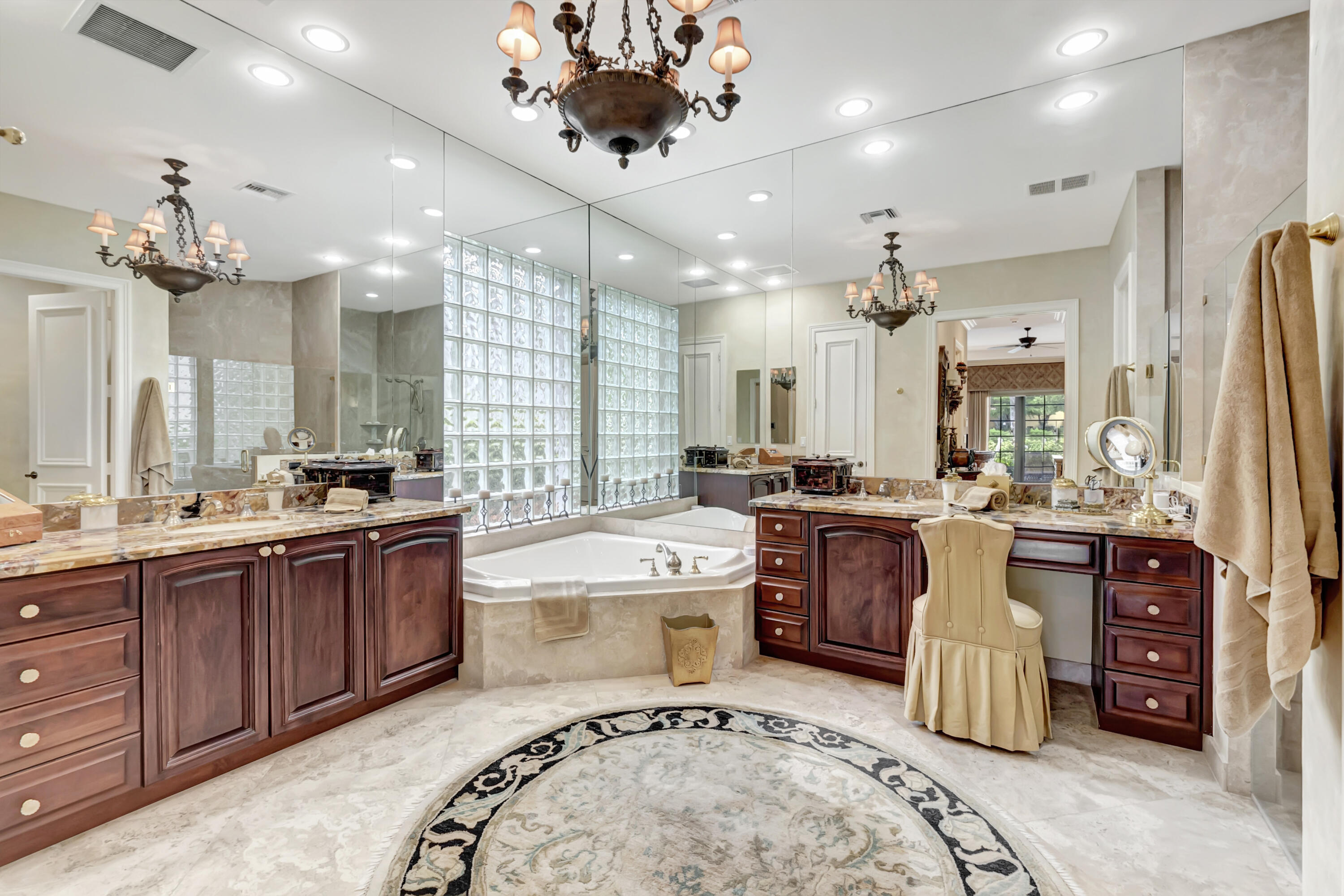 6456 Enclave Way Boca Raton, FL 33496 - Photo 28 of 85 Primary Bathroom