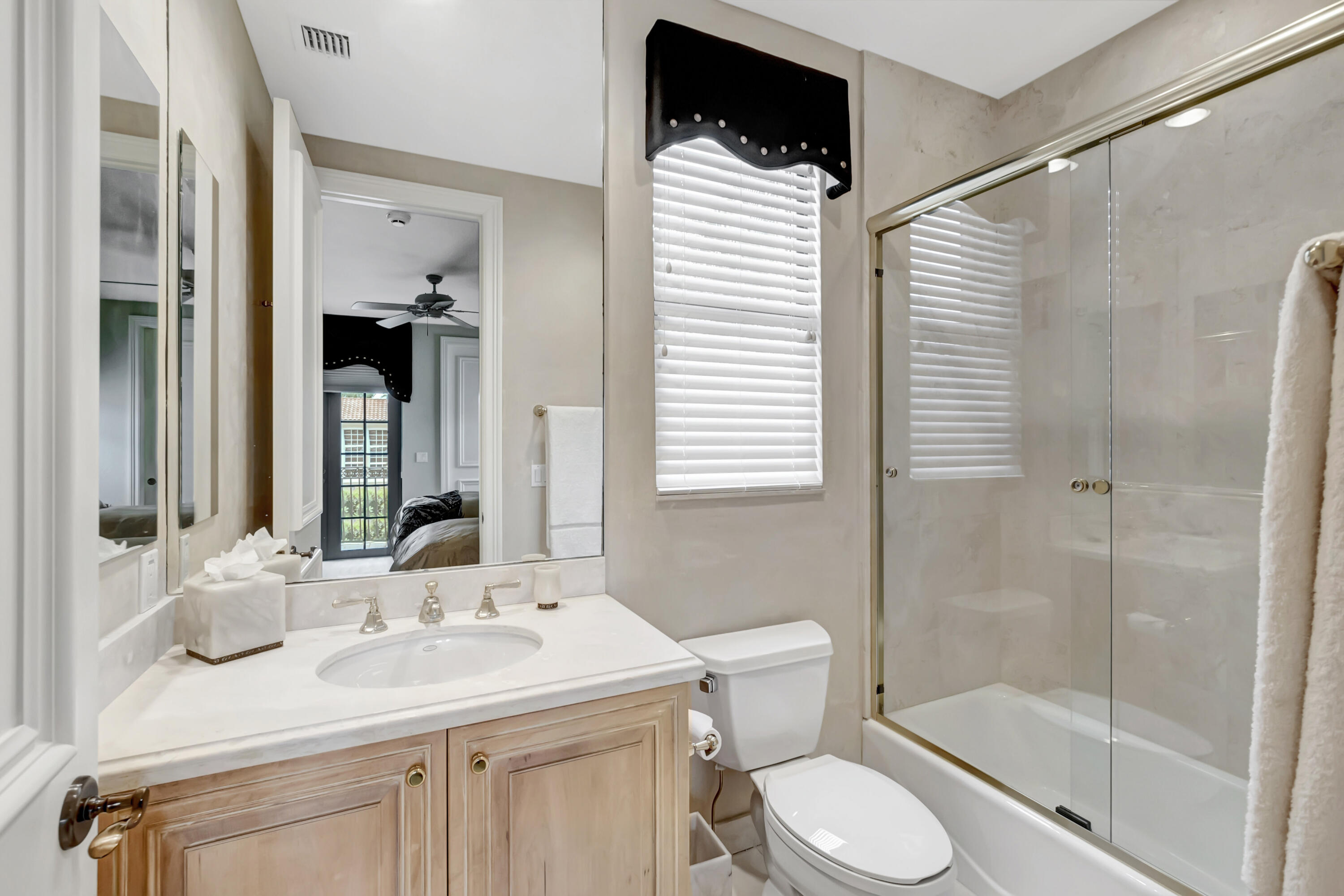 6456 Enclave Way Boca Raton, FL 33496 - Photo 32 of 85 Full Bathroom