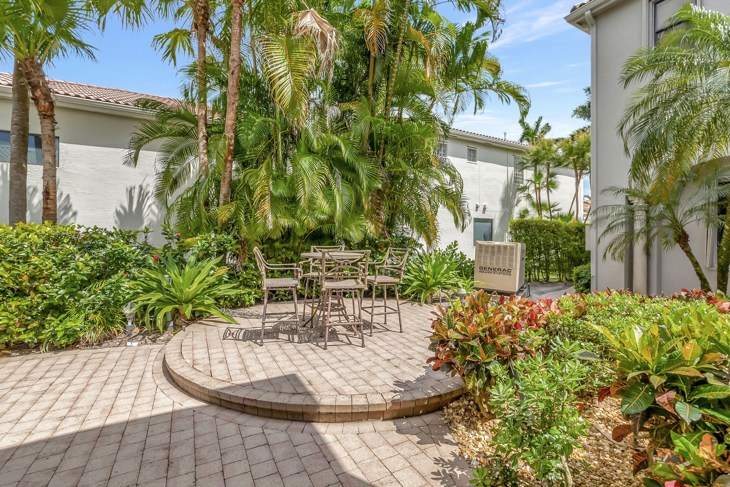 6456 Enclave Way Boca Raton, FL 33496 - Photo 5 of 85 Outside Sitting Area