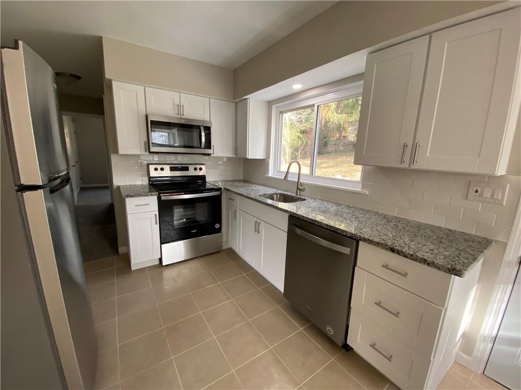 759 Virginia Avenue Rochester, PA 15074 - Photo 8 of 18