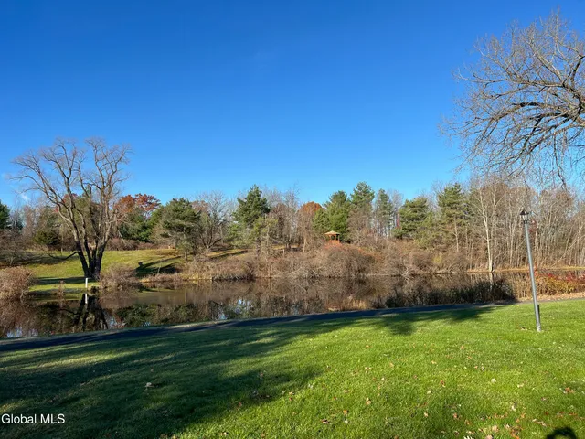 $199,900 | 622 Apex Lane, Troy, NY 12182