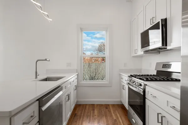 $4,700 | 120 Regent Street, Unit 4, Boston, MA 02119