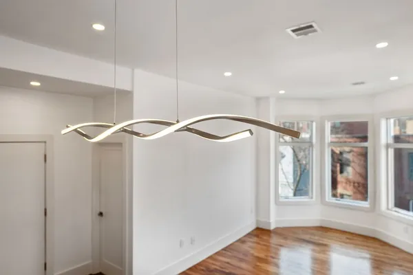 $4,700 | 120 Regent Street, Unit 4, Boston, MA 02119