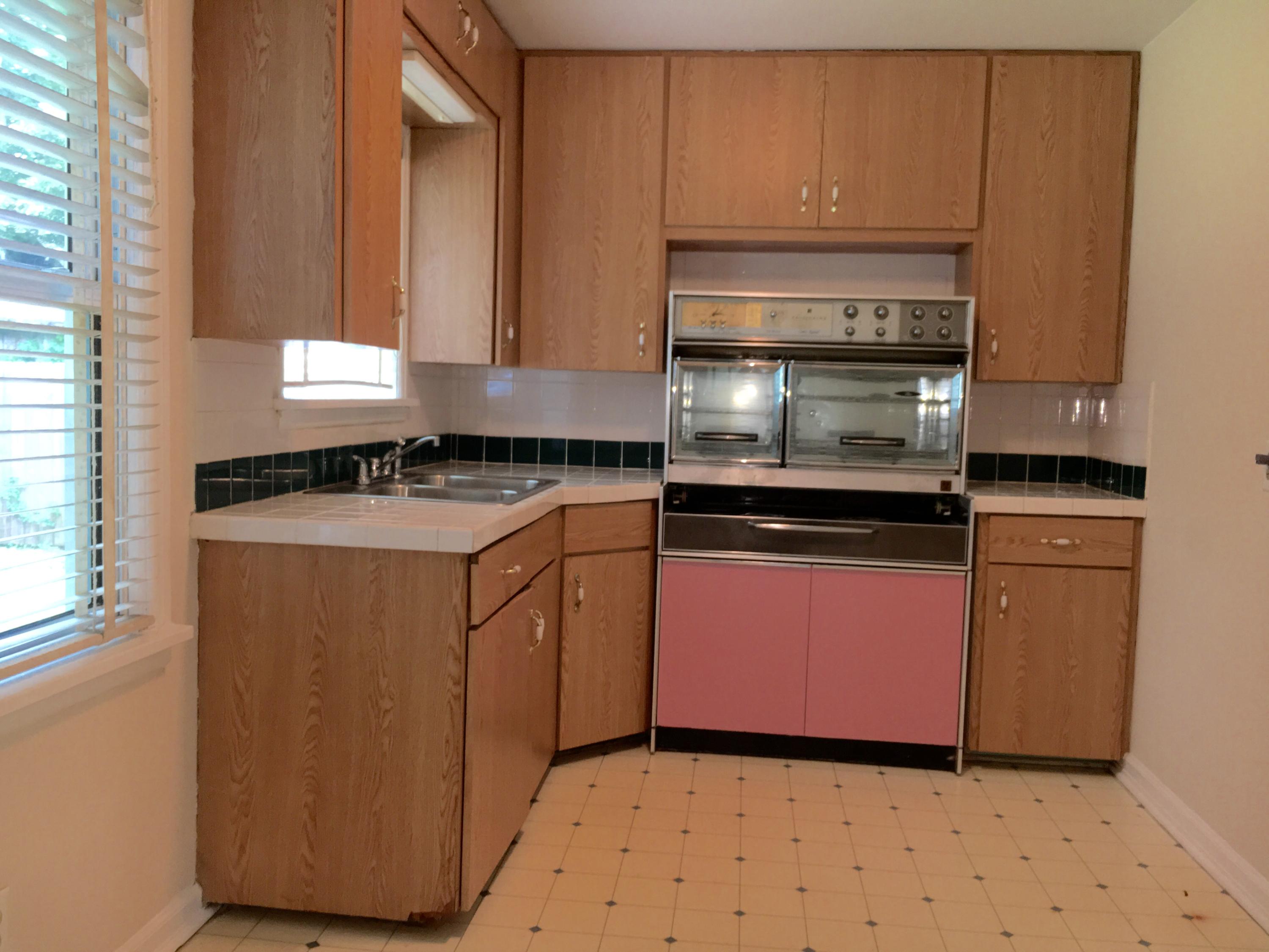 1610 East Cairo Street Springfield, MO 65802 - Photo 7 of 21 23