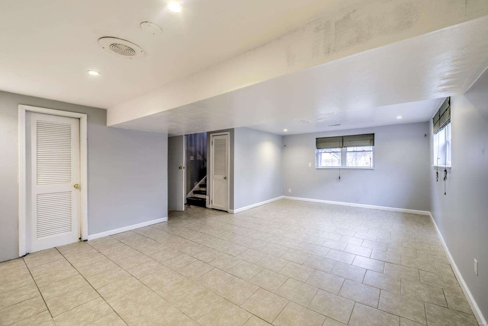5816 Rabbit Run Drive St. Louis, MO 63129 - Photo 11 of 25 Gallery Image 11