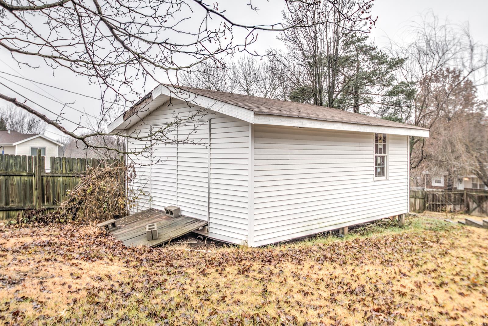 5816 Rabbit Run Drive St. Louis, MO 63129 - Photo 17 of 25 Gallery Image 17