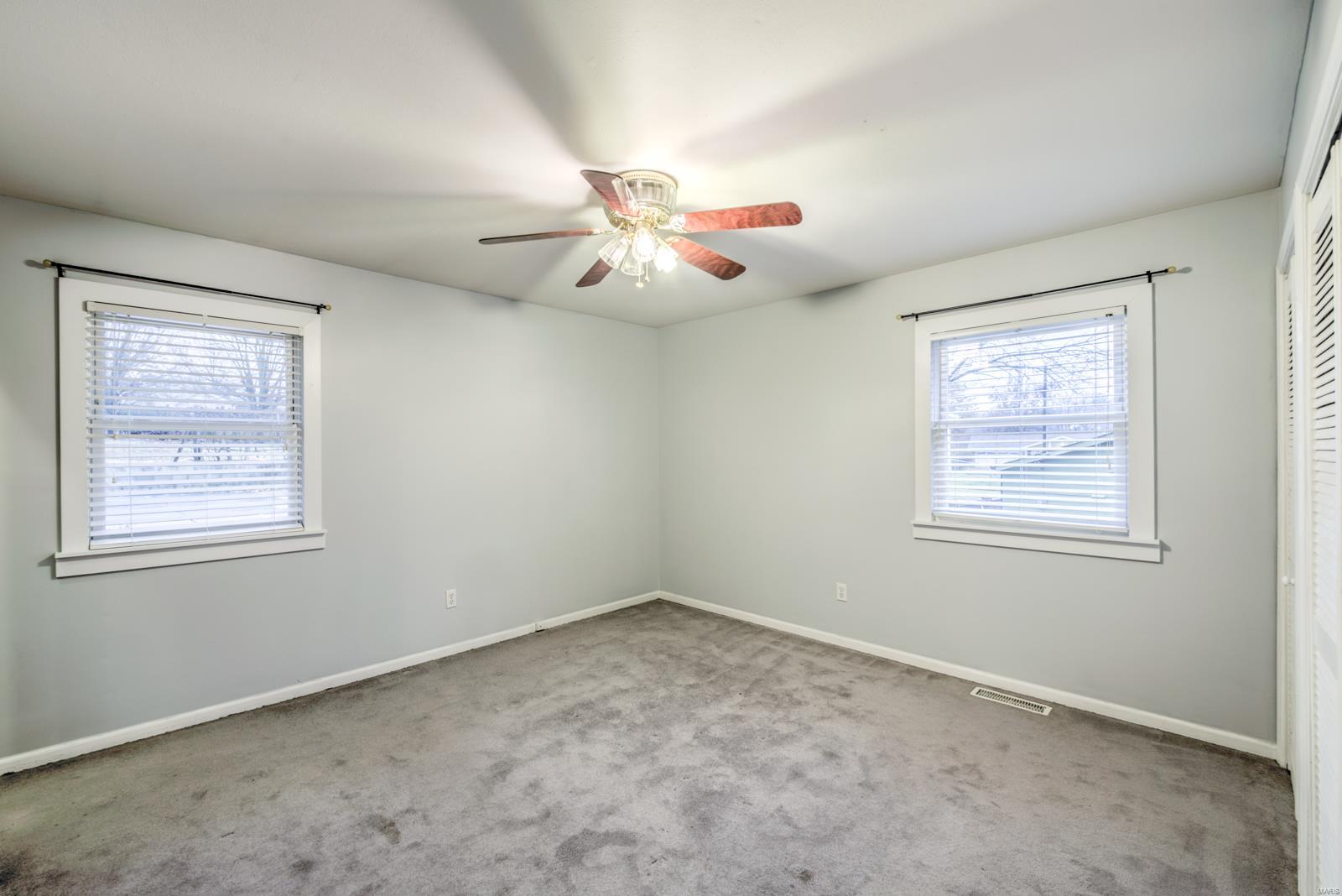 5816 Rabbit Run Drive St. Louis, MO 63129 - Photo 5 of 25 Gallery Image 5