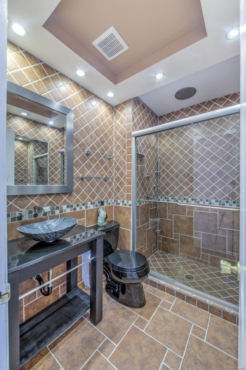 5816 Rabbit Run Drive St. Louis, MO 63129 - Photo 6 of 25 Gallery Image 6