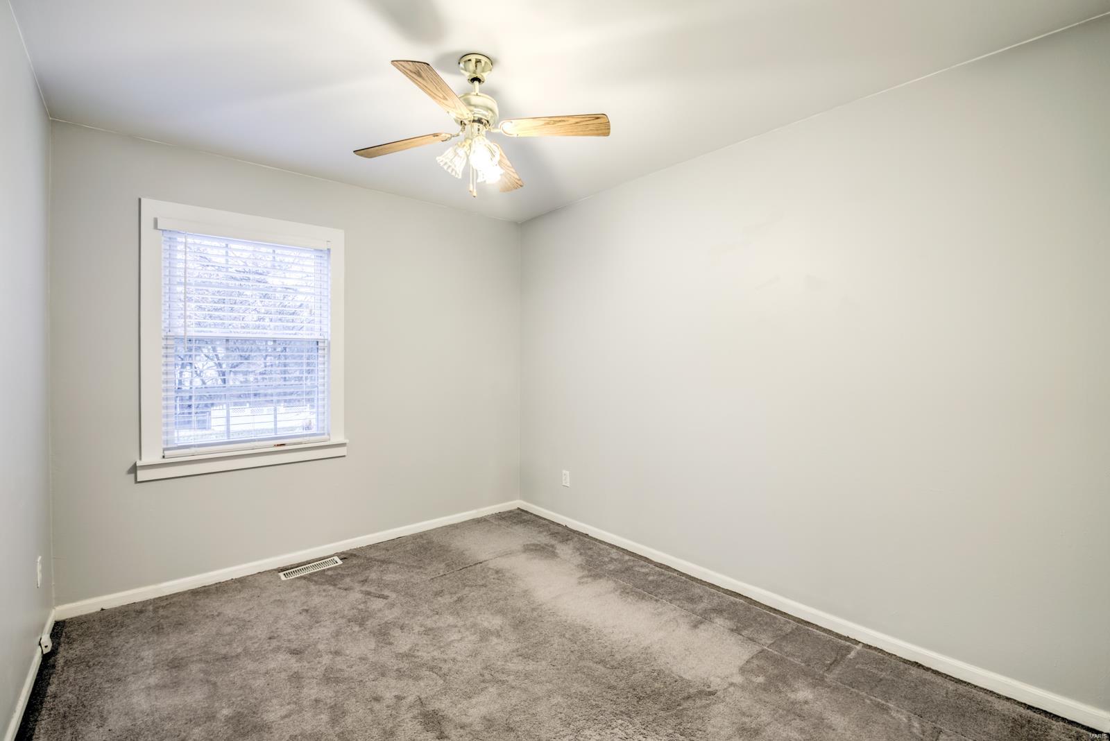 5816 Rabbit Run Drive St. Louis, MO 63129 - Photo 8 of 25 Gallery Image 8