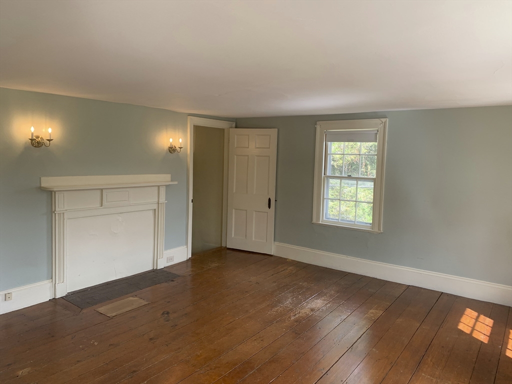 663 Lexington Road Concord, MA 01742 - Photo 7 of 9
