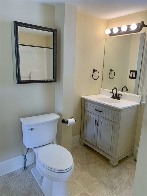 663 Lexington Road Concord, MA 01742 - Photo 8 of 9