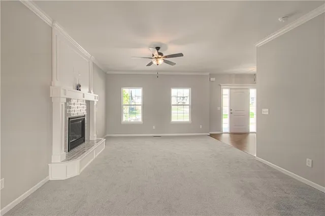 $439,900 | 6110 Northeast 118th Street, Kansas City, MO 64156