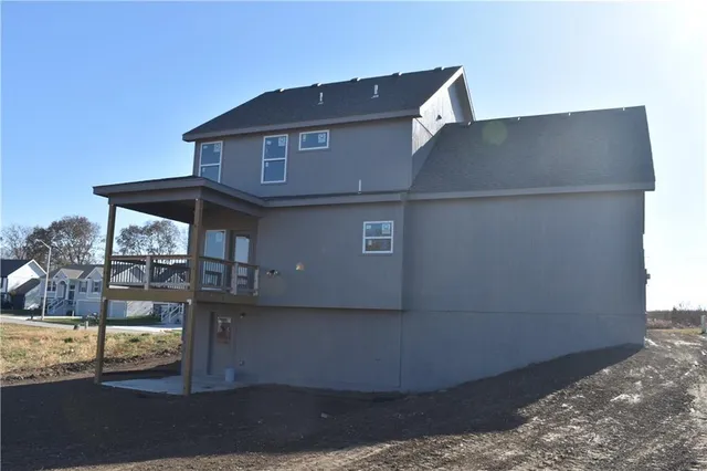 $439,900 | 6110 Northeast 118th Street, Kansas City, MO 64156