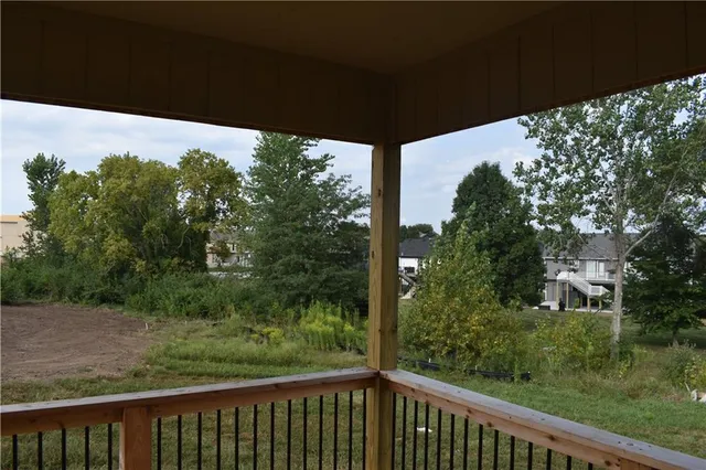 $439,900 | 6110 Northeast 118th Street, Kansas City, MO 64156