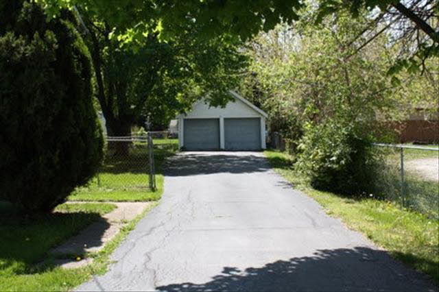 1979 South Custer Road Monroe, MI 48161 - Photo 3 of 4 20090736-2.JPG