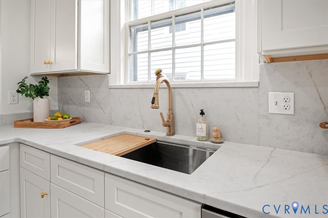 4703 Sylvan Road Richmond, VA 23225 - Photo 11 of 49