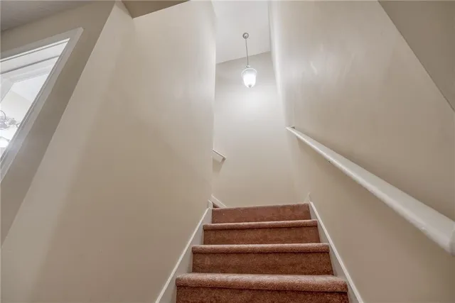 $274,000 | 453 Tara Commons Circle, Loganville, GA 30052