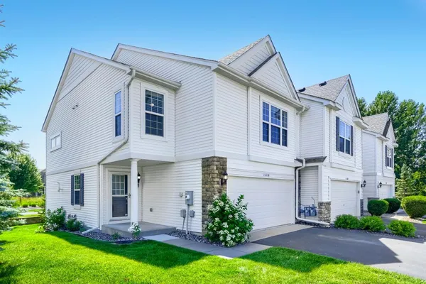 $315,000 | 15358 Foster Drive North, Hugo, MN 55038