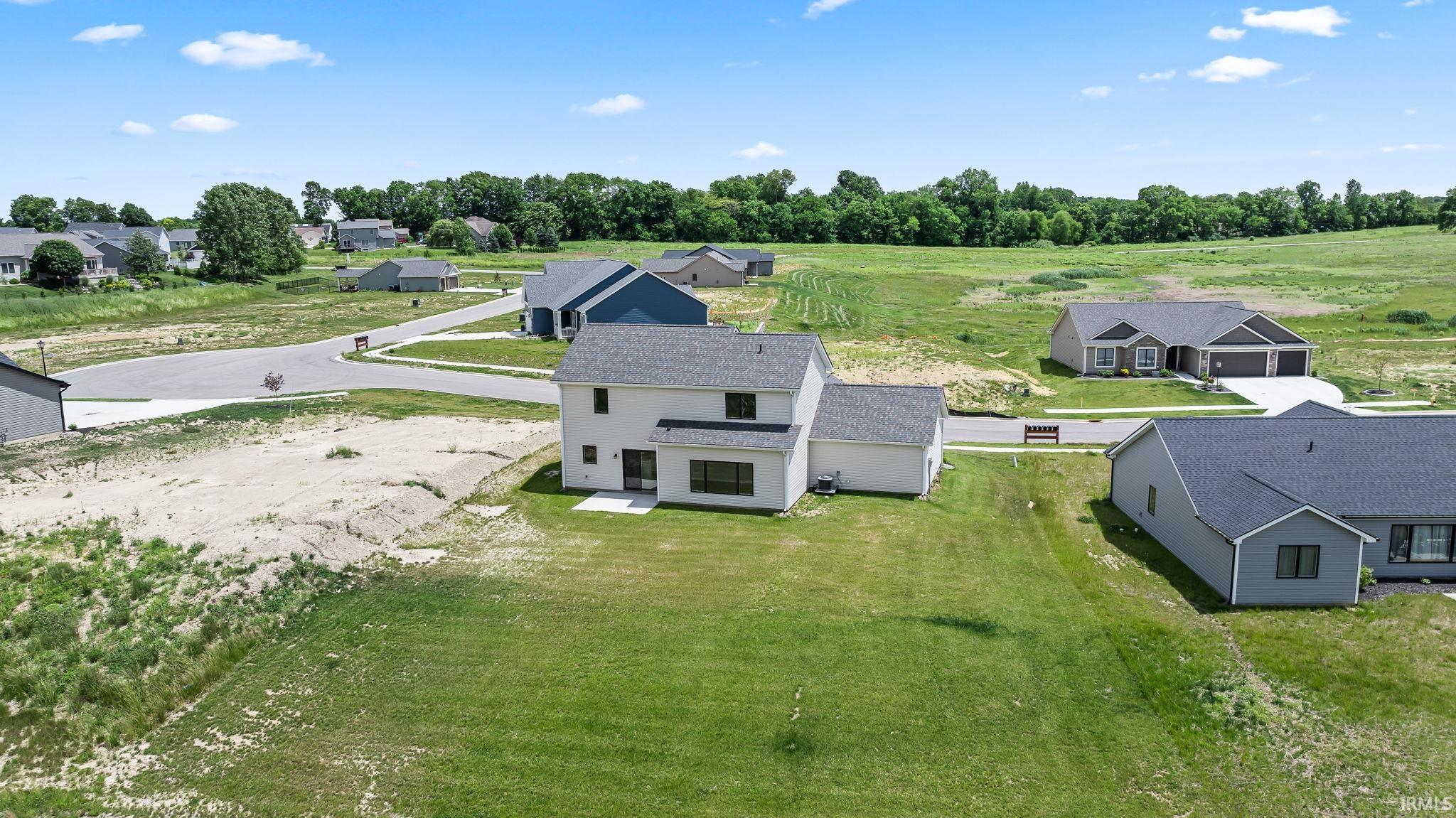 130 Longrifle Road Warsaw, IN 46580 - Photo 5 of 50