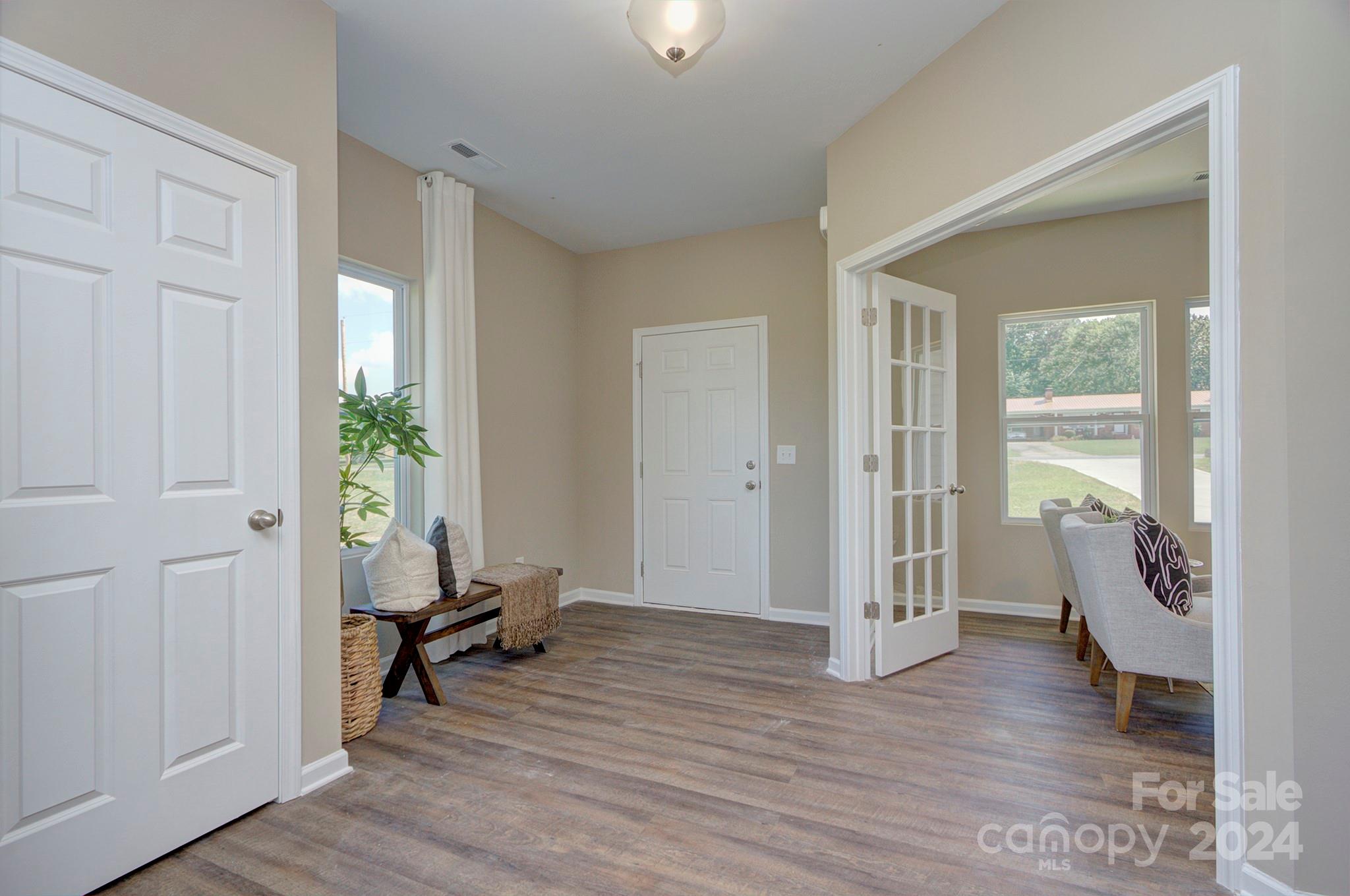 1655 Woolie Road Lincolnton, NC 28092 - Photo 5 of 33 Gallery Image 5