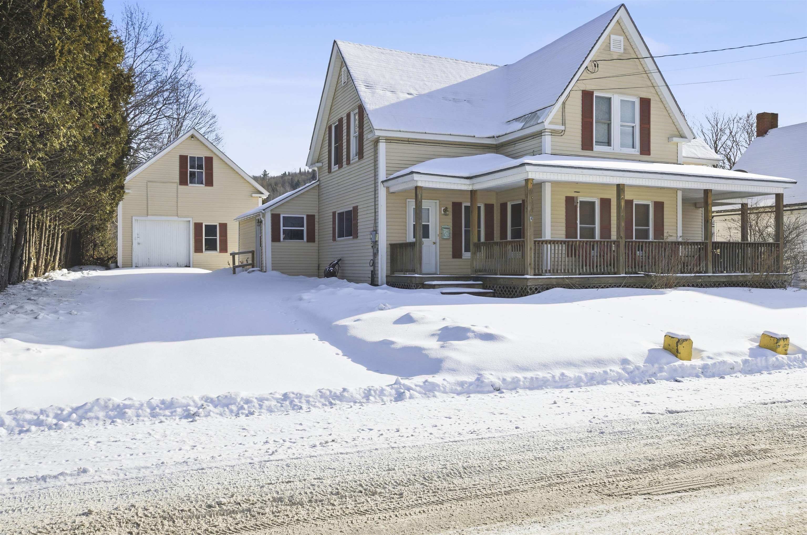 59 Colby Street Colebrook, NH 03576 - Photo 2 of 58