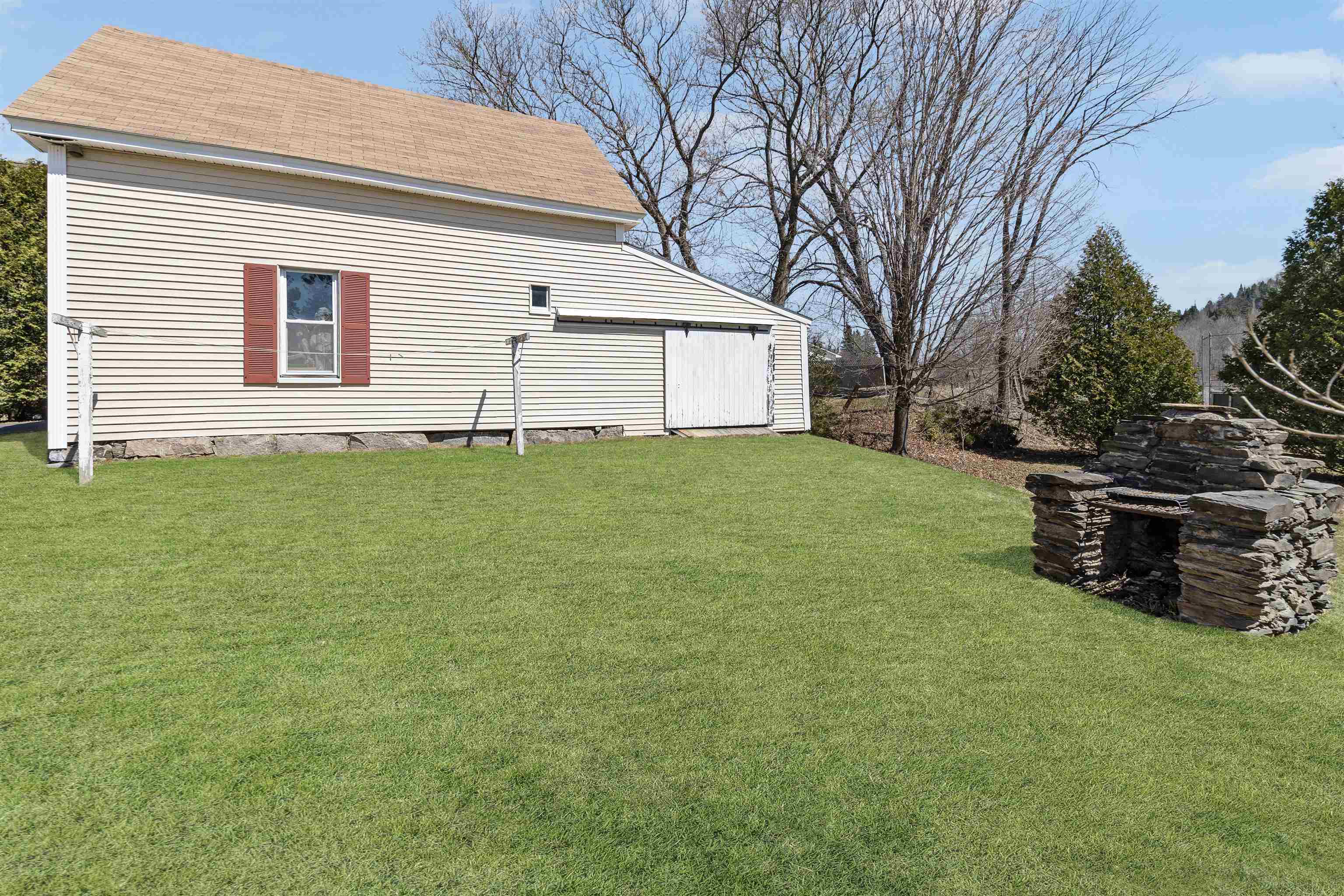 59 Colby Street Colebrook, NH 03576 - Photo 6 of 58