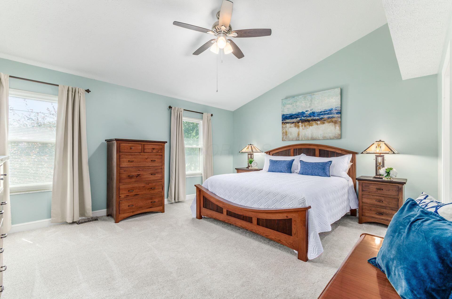9471 Concord Road Powell, OH 43065 - Photo 17 of 40 VAULTED PRIMARY BEDROOM