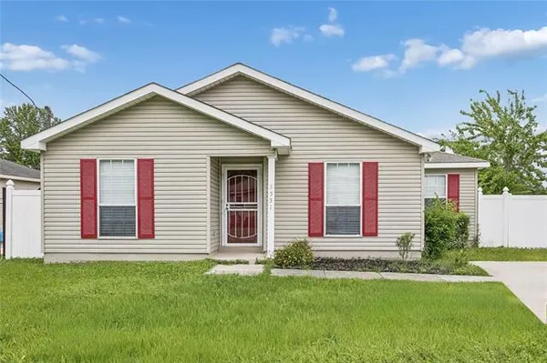 $1,895 | 3531 Adrian Street, New Orleans, LA 70131