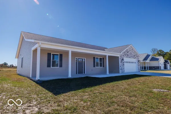 $400,000 | 106 Pin Oak Road, Spencer, IN 47460