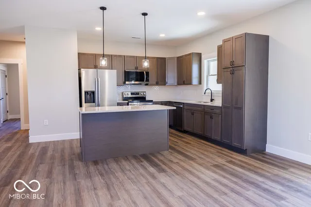 $400,000 | 106 Pin Oak Road, Spencer, IN 47460