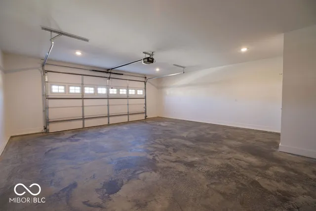 $400,000 | 106 Pin Oak Road, Spencer, IN 47460