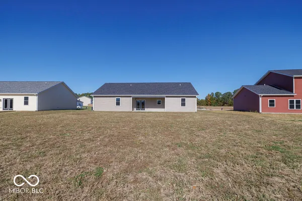 $400,000 | 106 Pin Oak Road, Spencer, IN 47460