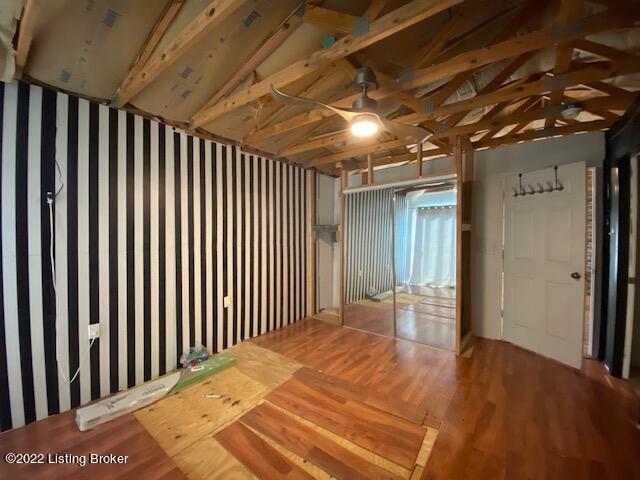 900 Kirsch Lane Springfield, KY 40069 - Photo 8 of 16 7