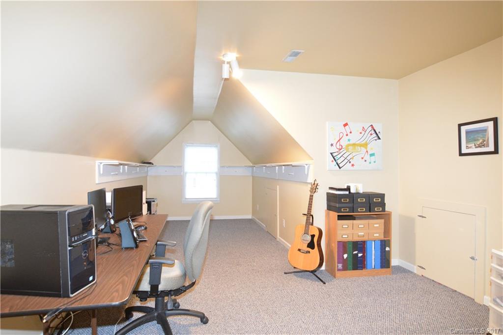 2157 Lookout Ridge Rock Hill, SC 29732 - Photo 17 of 22 Gallery Image 17